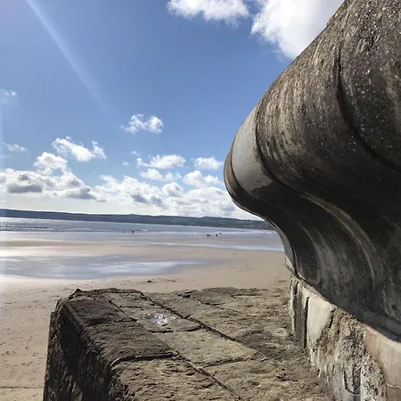 Cayton Bay - Hot Tub Hire At Additional Cost Available - Near And Village *