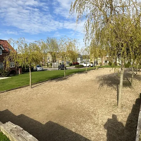 Bay - Hot Tub Hire At Additional Cost Available - Near And Village Holiday home